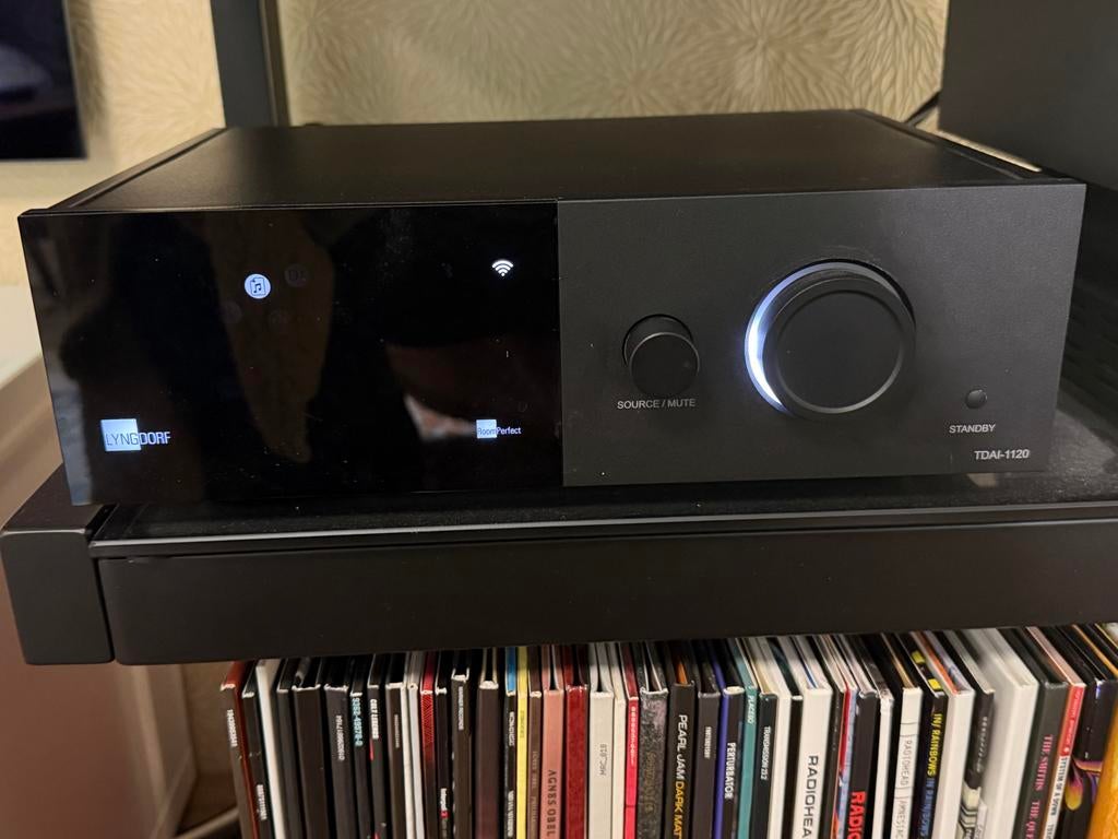 Lyngdorf TDAI-1120 - Digitale geïntegreerde versterker, Audio, Tv en Foto, Versterkers en Receivers, Zo goed als nieuw, 60 tot 120 watt