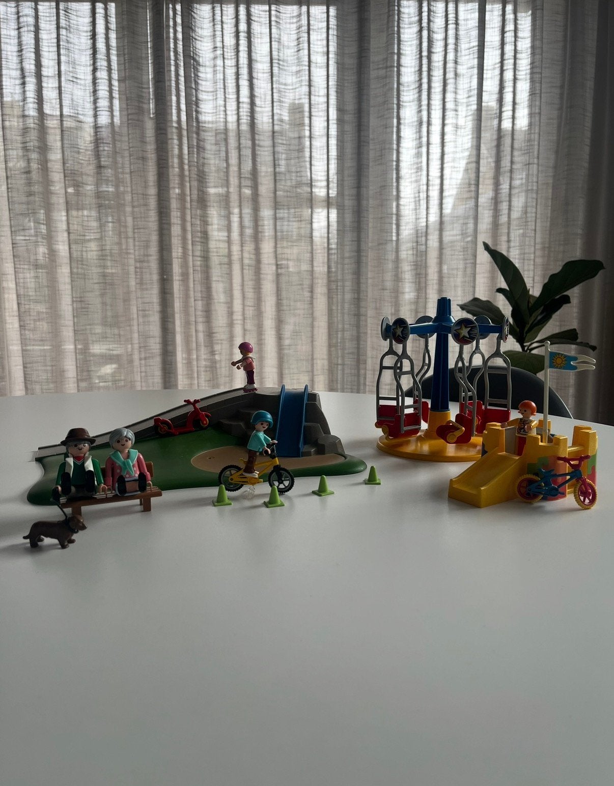 PLAYMOBIL speeltuin drie sets (5024, 6549 & 70061), Ophalen of Verzenden, Gebruikt, Losse onderdelen, Overige typen