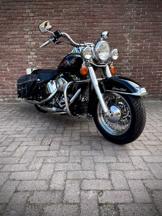 HARLEY-DAVIDSON HARLEY DAVIDSON FLSTC HERITAGE CLASSIC, 2 cilinders, HARLEY-DAVIDSON, Chopper, Bedrijf
