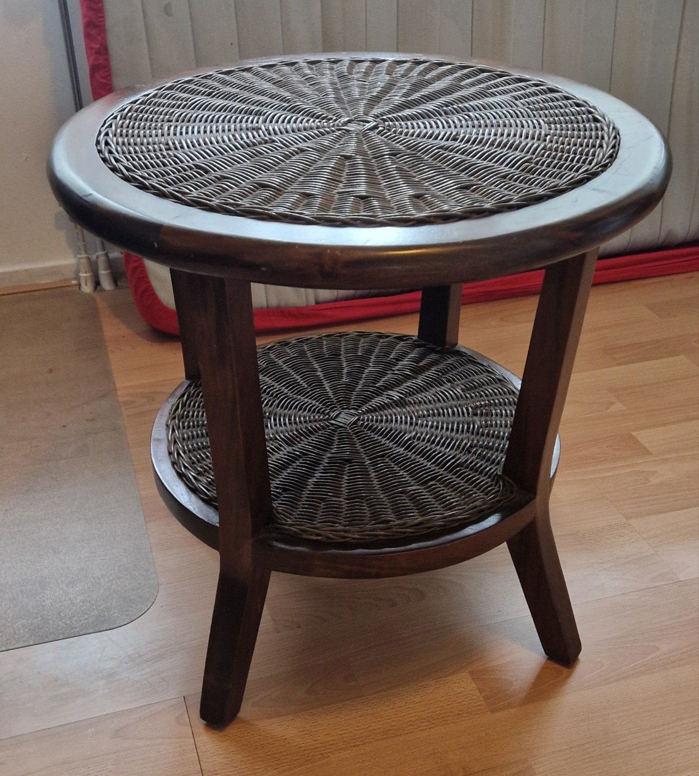Vintage kolonial rotan bijzettafel., Ophalen, Minder dan 45 cm, Minder dan 55 cm, Gebruikt