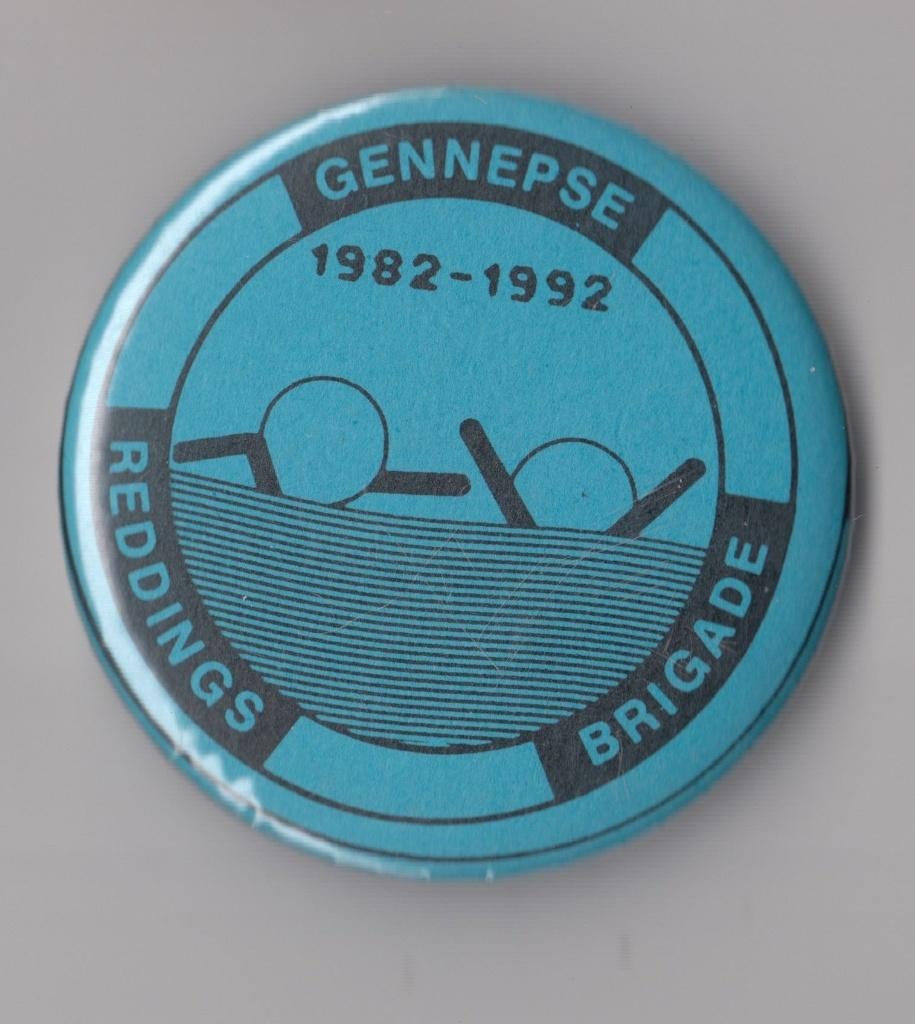 Gennepse Reddingsbrigade button, Verzamelen, Gebruikt, Niet vindbaar, Niet vindbaar, Speldje of Pin