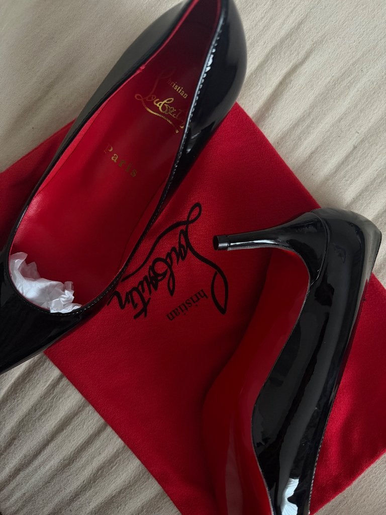 Louboutin heels, Zwart, Lage of Enkellaarzen, Nieuw, Ophalen of Verzenden
