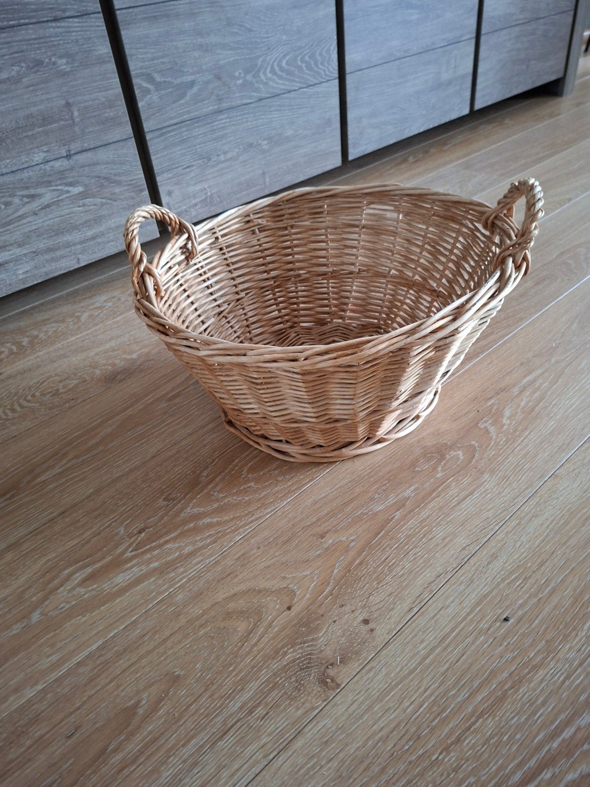 Rotan mand met handvatten, Ophalen, Mand, Gevlochten, Rond
