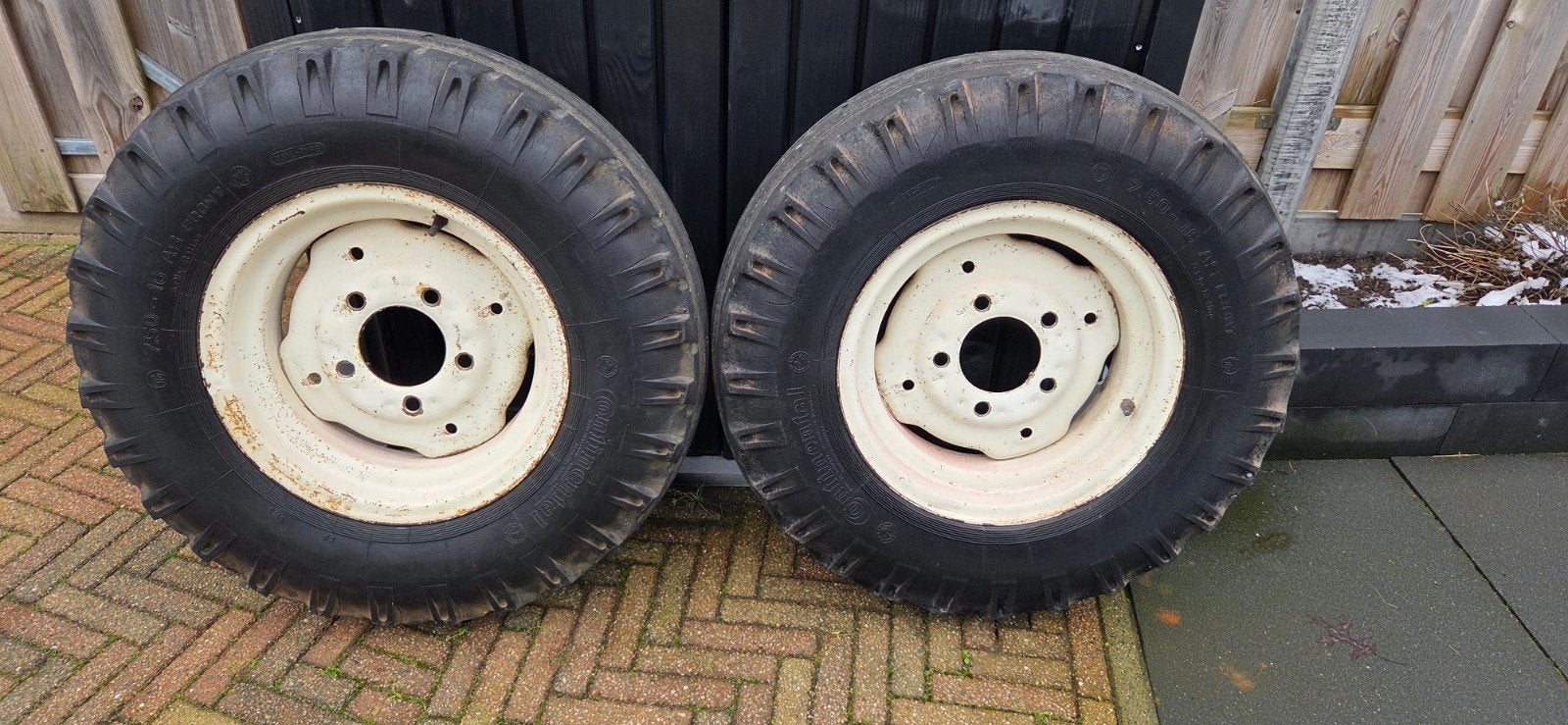 voorwielen international tractor, Ophalen, Gebruikt