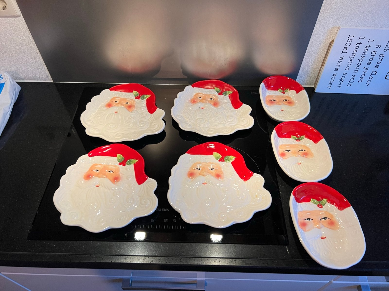 Vintage borden en schaaltjes kerst kerstman, Ophalen of Verzenden, Gebruikt