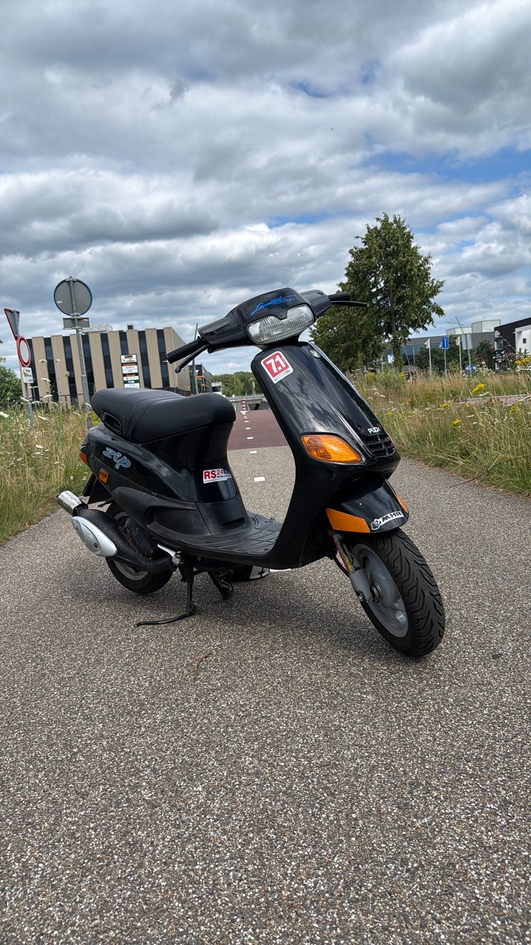 Zip type 2 70cc 2t met WOK, Fietsen en Brommers, Ophalen, Zo goed als nieuw, Tweetakt, Zip