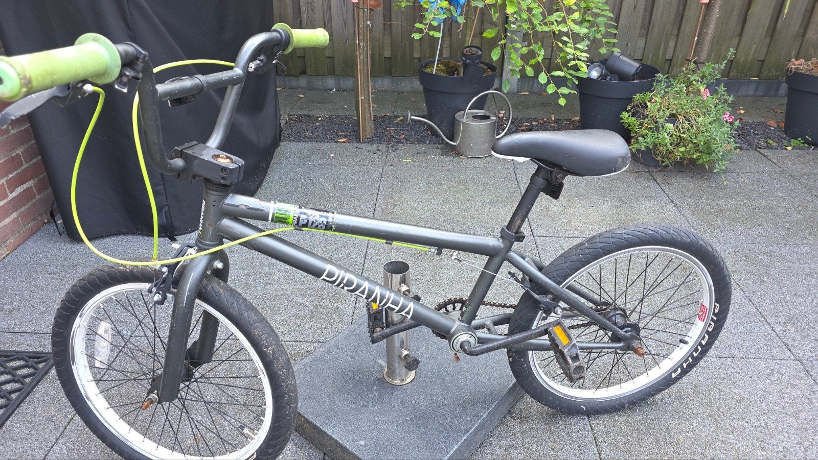 2 BMX / crossfietsen – Diranha & Titan – bieden

Twee gebrui, Ophalen, Gebruikt, Staal