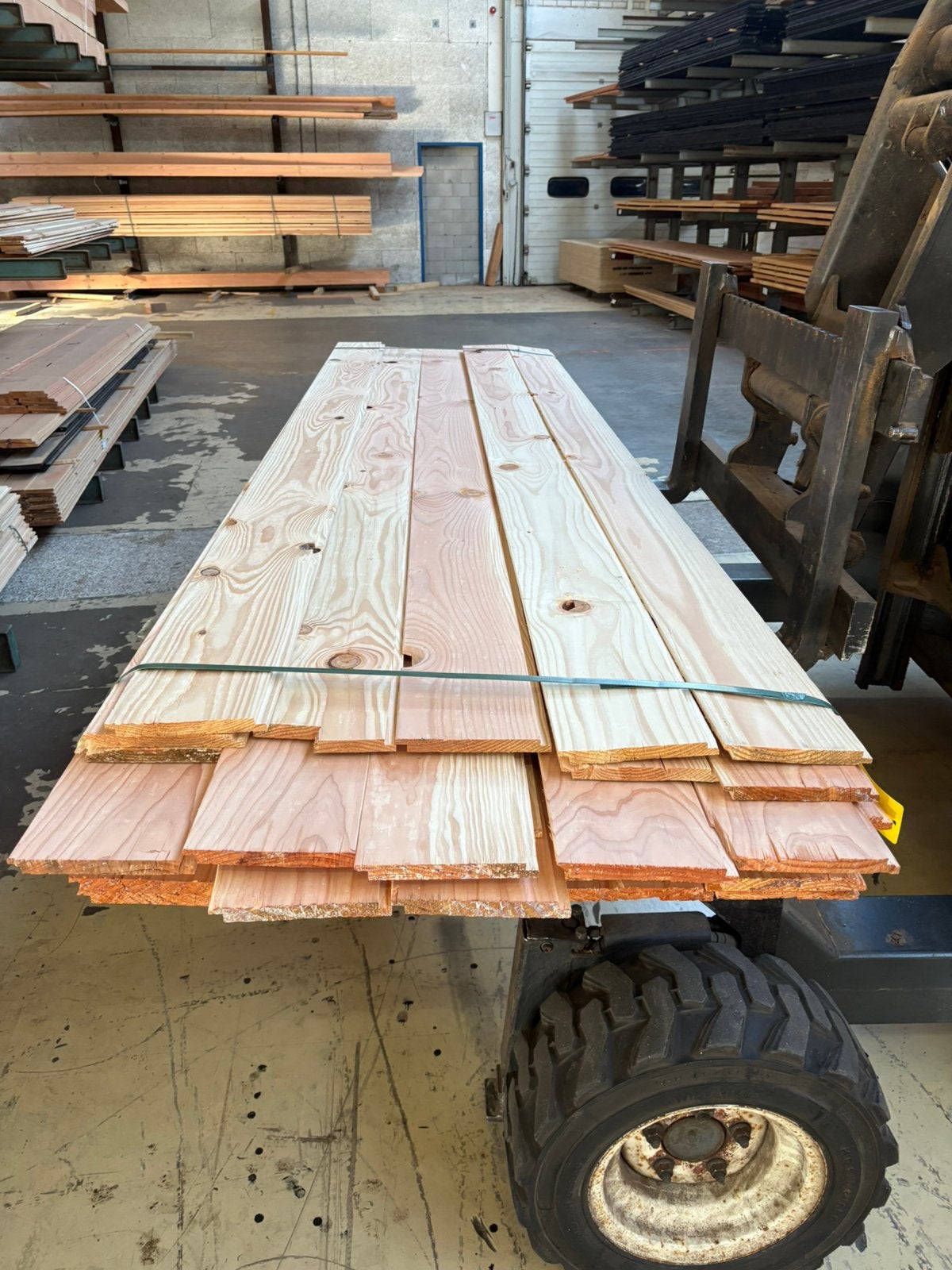 B keus dakbeschot/douglas planken/ gevelbekleding, Tuin en Terras, Palen, Balken en Planken, Ophalen, Zo goed als nieuw