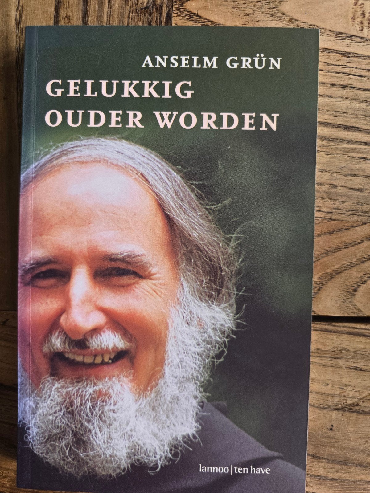 Gelukkig Ouder Worden - Anselm Grün, Boeken, Achtergrond en Informatie, Spiritualiteit algemeen, Ophalen of Verzenden, Anselm Grün