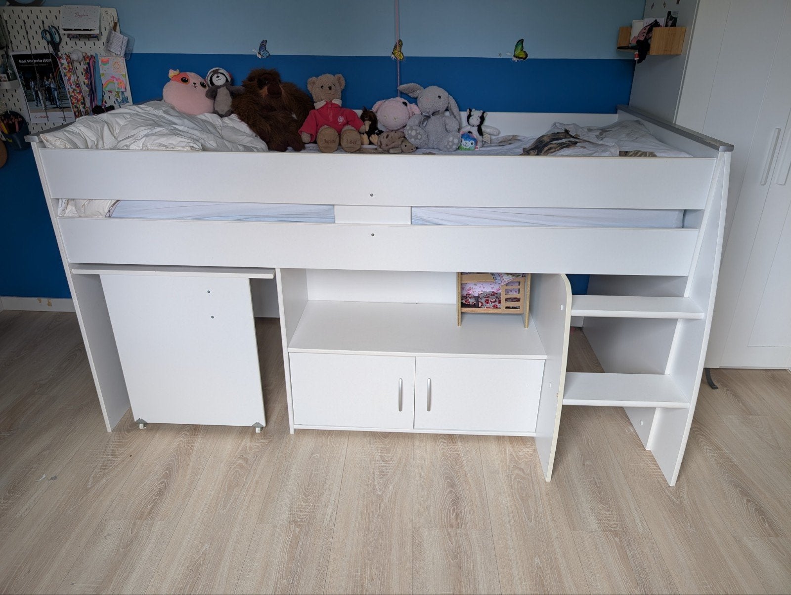 Mooie halfhoogslaper wit met bureau en kast, inclusief matra, Ophalen, Gebruikt, 90 cm, Eenpersoons