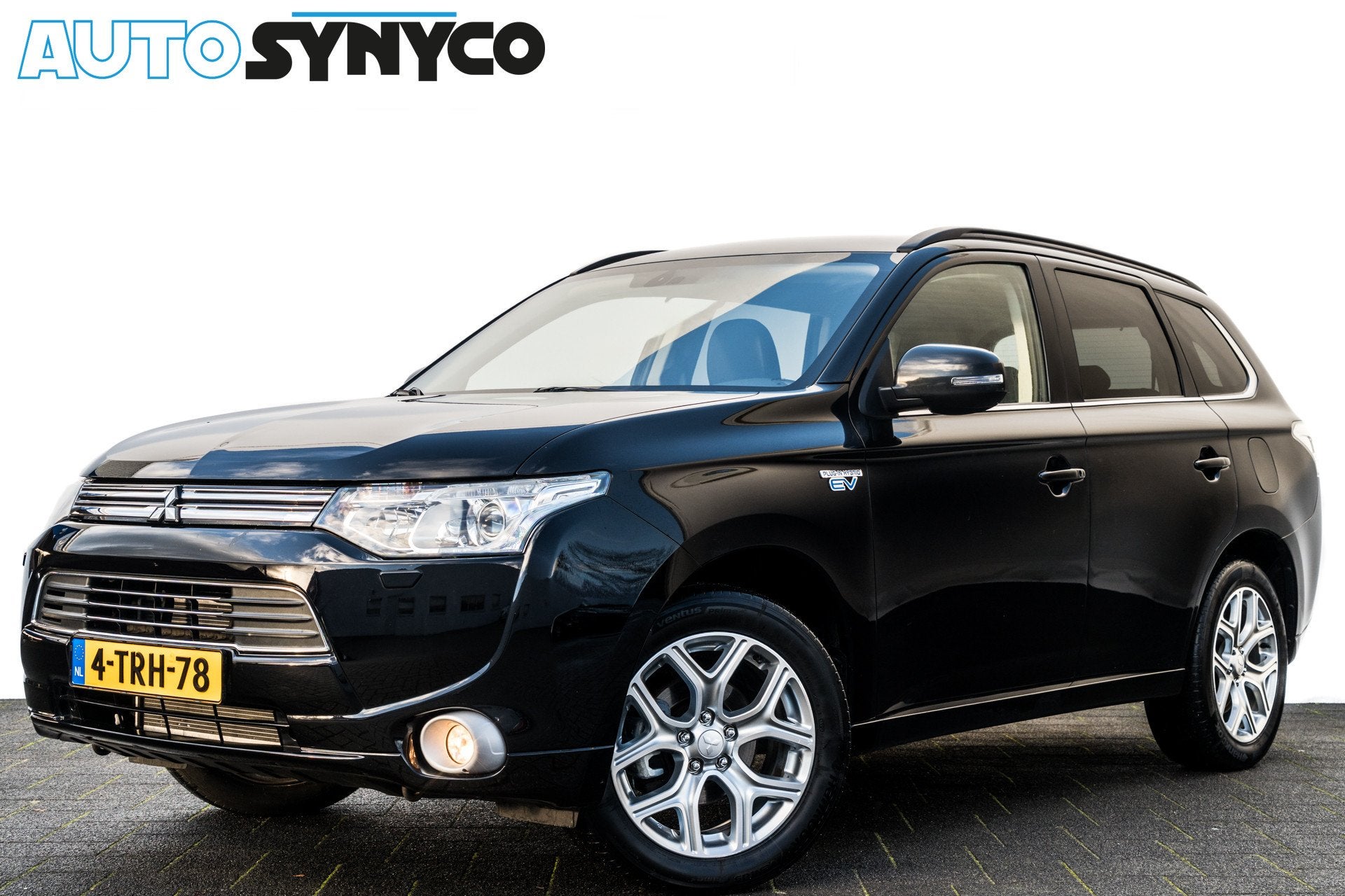 Mitsubishi Outlander 2.0 PHEV Executive Edition | 4 WD | Tre, Auto's, Zwart, 4 cilinders, Leder en Stof, Zwart