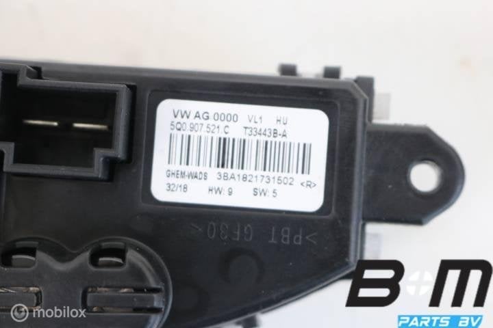 Regelapparaat aanjager VW Golf 7 5Q0907521C, Gebruikt