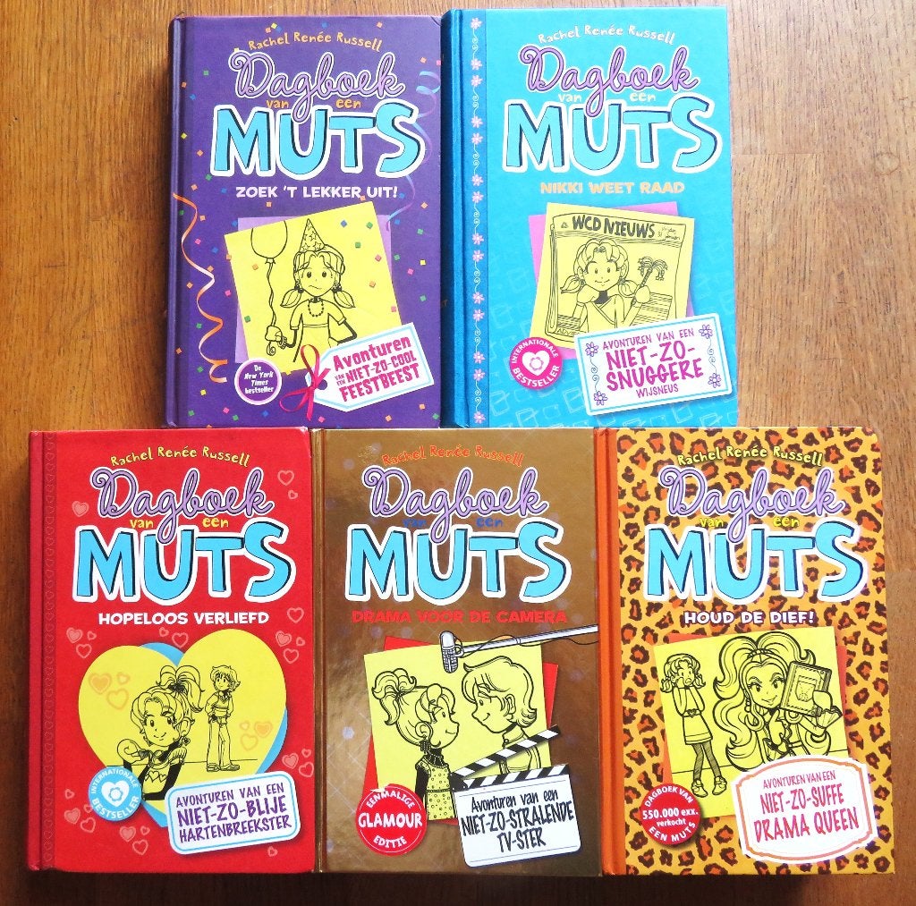 5x Dagboek van een Muts door Rachel Renée Russell, Boeken, Ophalen of Verzenden, Gelezen