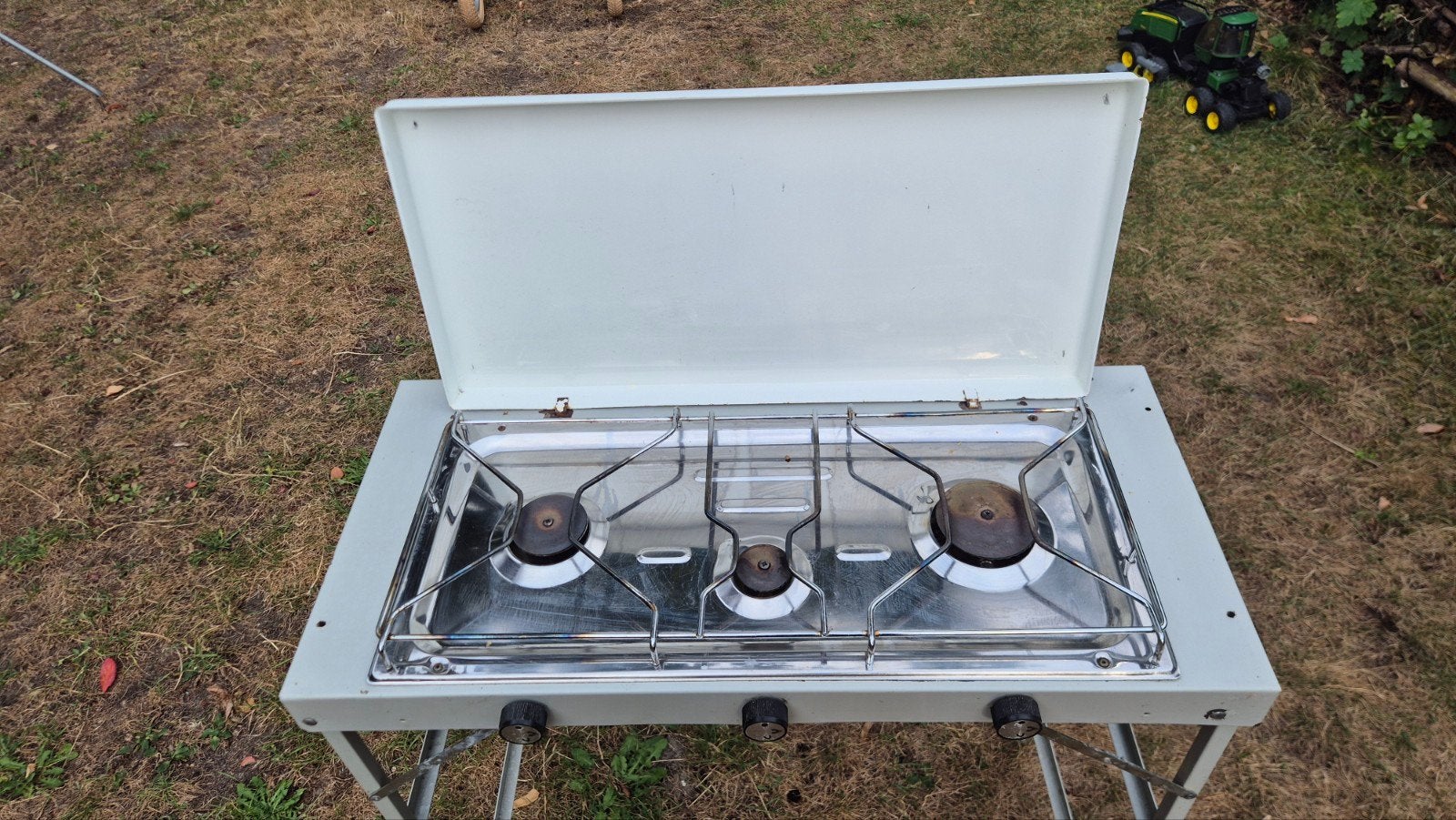 Camping gasstel 3-pits met inklapbare poten, Ophalen, Gebruikt
