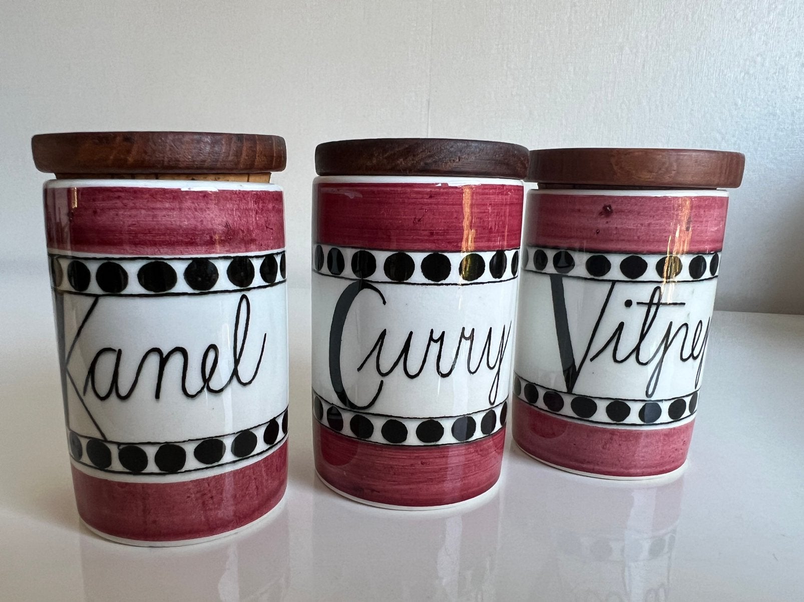 3 Vintage Rörstrand AROM Kruidenpot Rood Marianne Westman, Ophalen of Verzenden