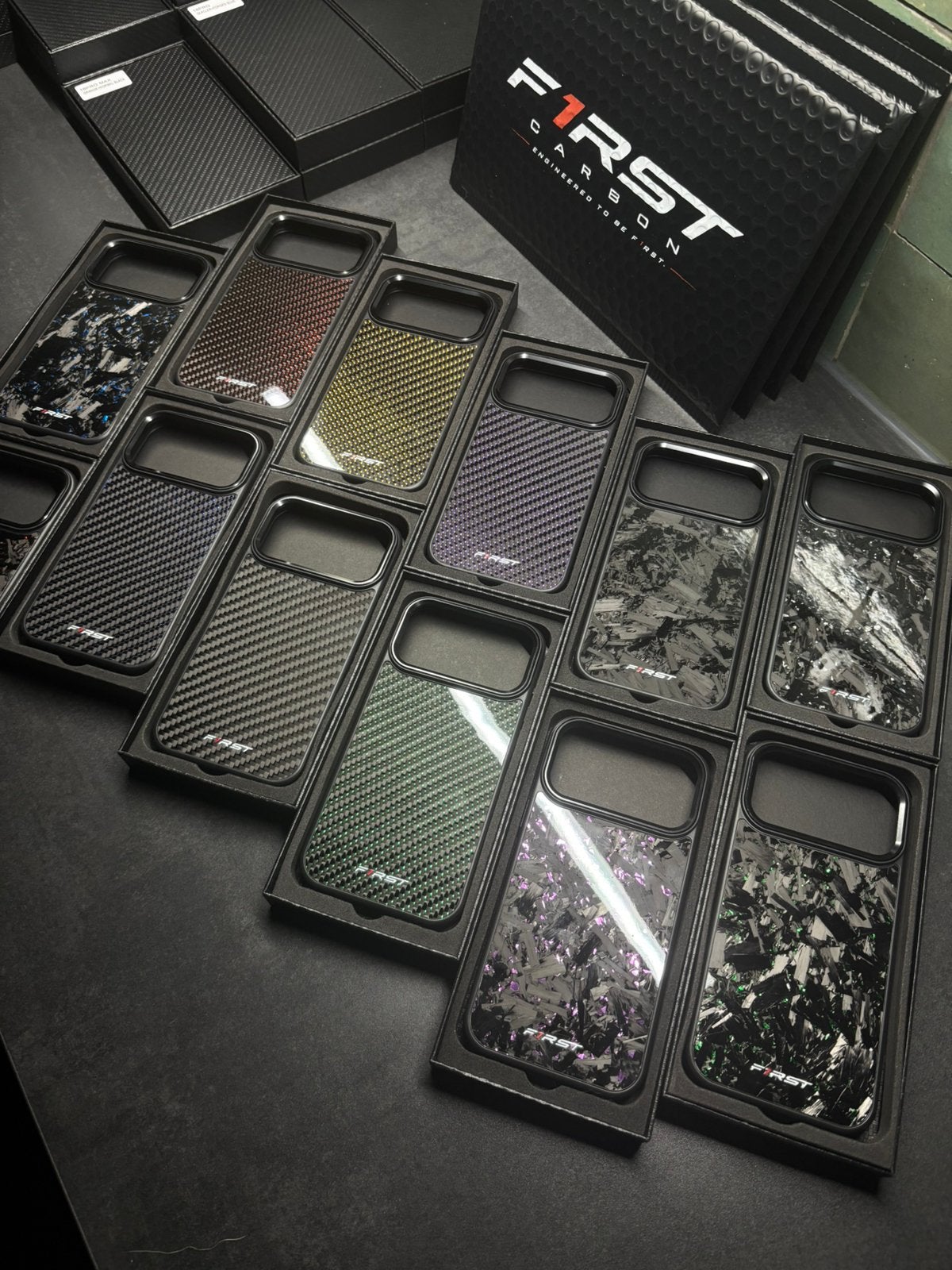 Echt Carbon Hoesje Samsung & iPhone | Woven & Forged, Telecommunicatie, Zwart, Verzenden, Frontje of Cover, Nieuw