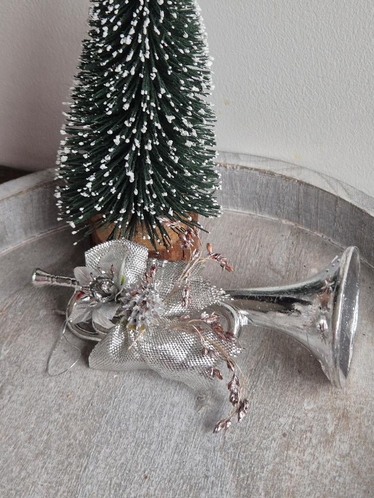 Kersthanger trompet, Diversen, Kerst, *, Gebruikt, *, Ophalen of Verzenden