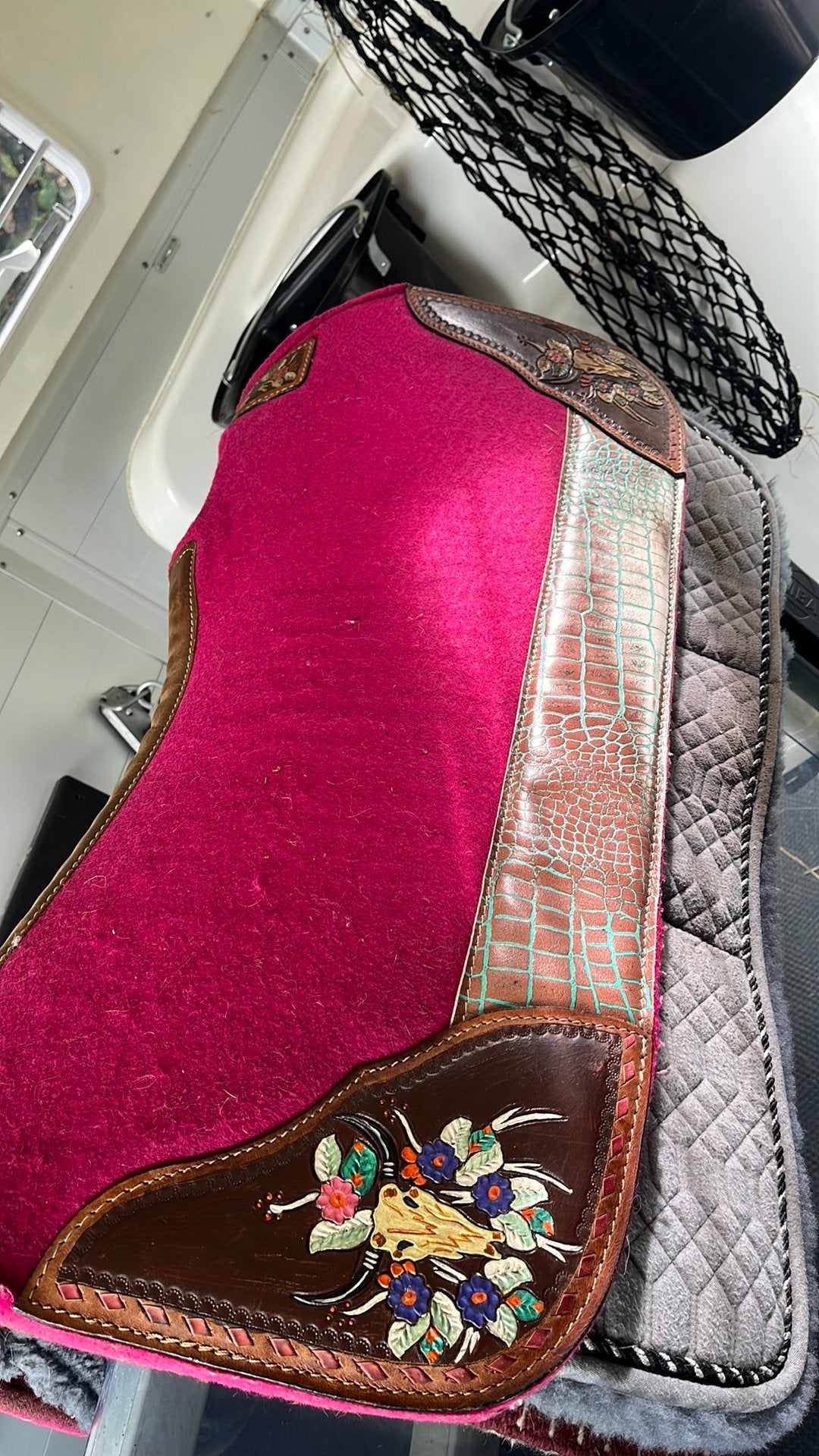 Western pad roze, Ophalen of Verzenden, Zo goed als nieuw