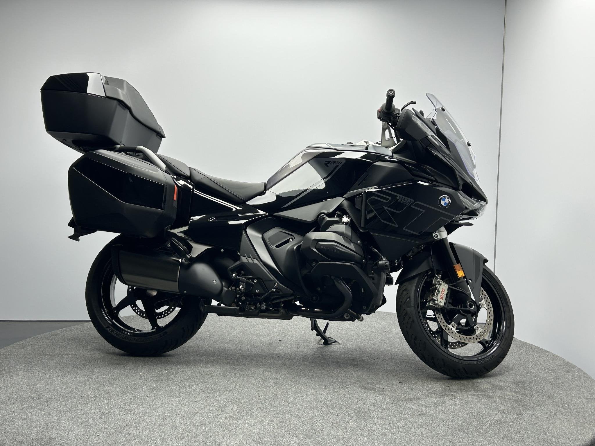 BMW R 1300 RT AUTOMAAT ASA TRIPLE BLACK, Motoren, Einsteinlaan 5
2289 CC  Rijswijk, NL, Meer dan 35 kW, Toermotor, 1300 cc