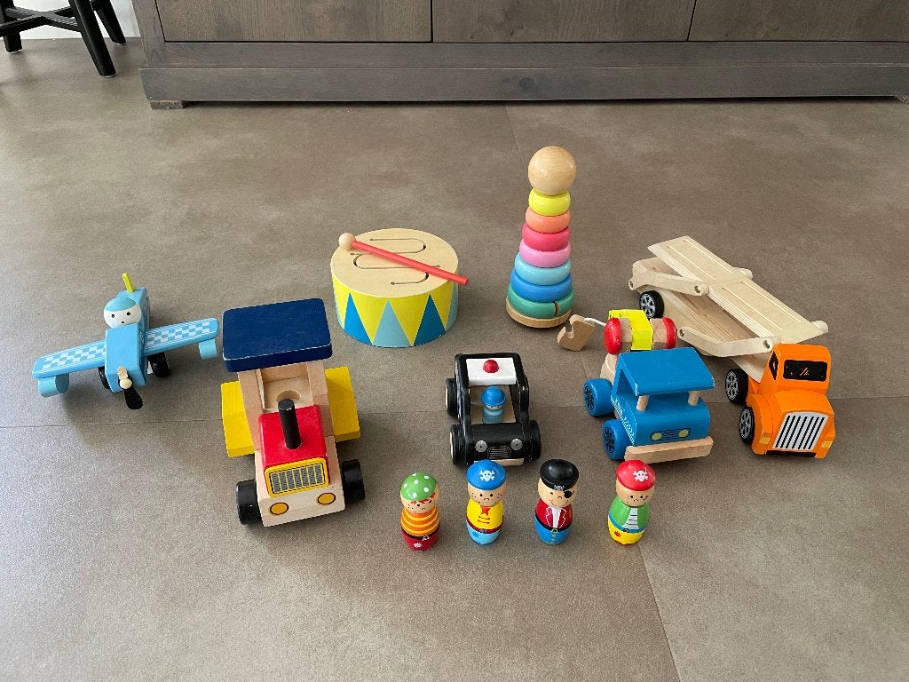 Hout speelgoed, Ophalen, Gebruikt