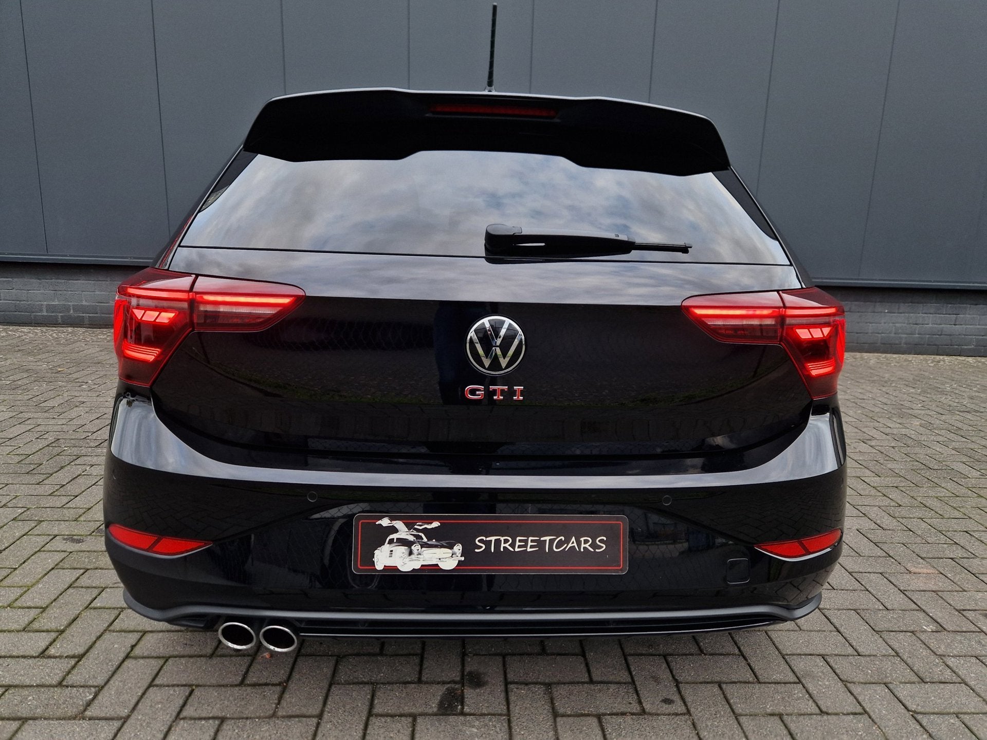 Volkswagen Polo 2.0 TSI GTI DSG /IQ Drive /IQ Light /Drivers, Auto's, Volkswagen, 12 maanden, Zwart, Zwart, Bedrijf
