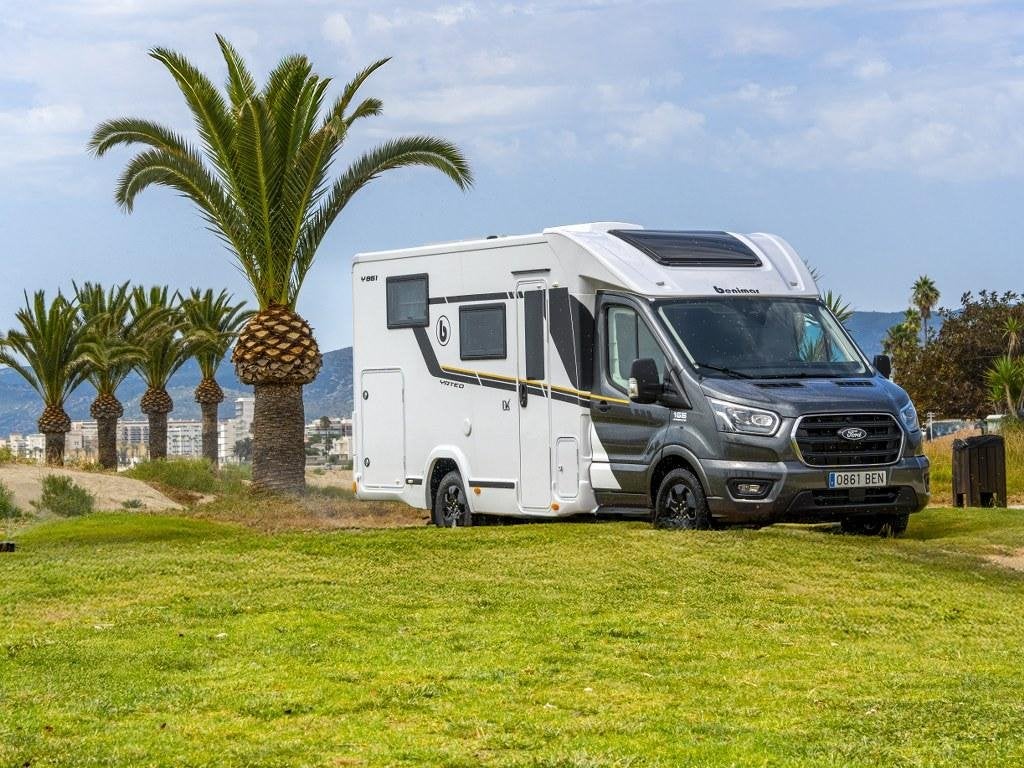 Benimar Yrteo 861 Showmodel 2026, Caravans en Kamperen, Campers, Automaat, Ford, 6 tot 7 meter, Diesel