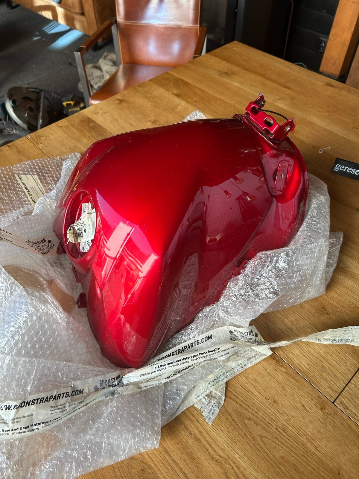 Yamaha YZF R1 2006 Benzinetank Rood, Ophalen of Verzenden, Gebruikt