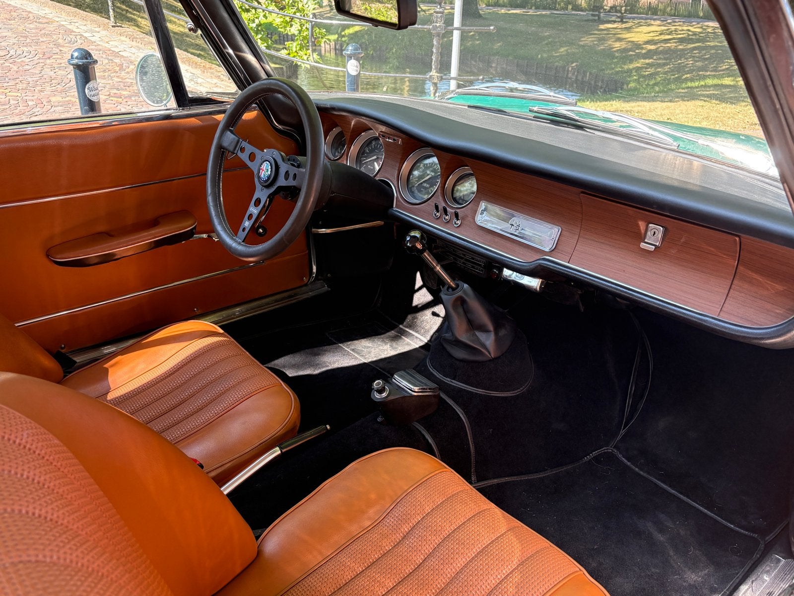 Alfa Romeo Giulia Sprint GT Veloce 1967, foto 11