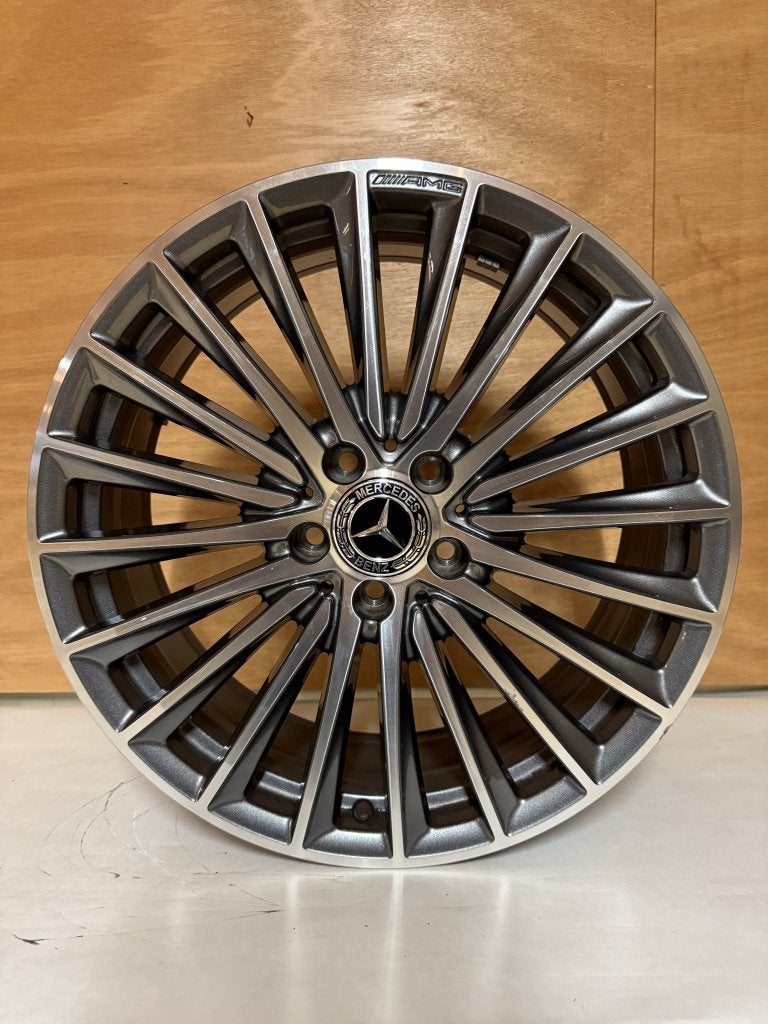 Origineel Mercedes AMG a-klasse velg 19” w177 a1774014200, Auto-onderdelen, Banden en Velgen, Gebruikt, Velg(en), Niet ingevuld