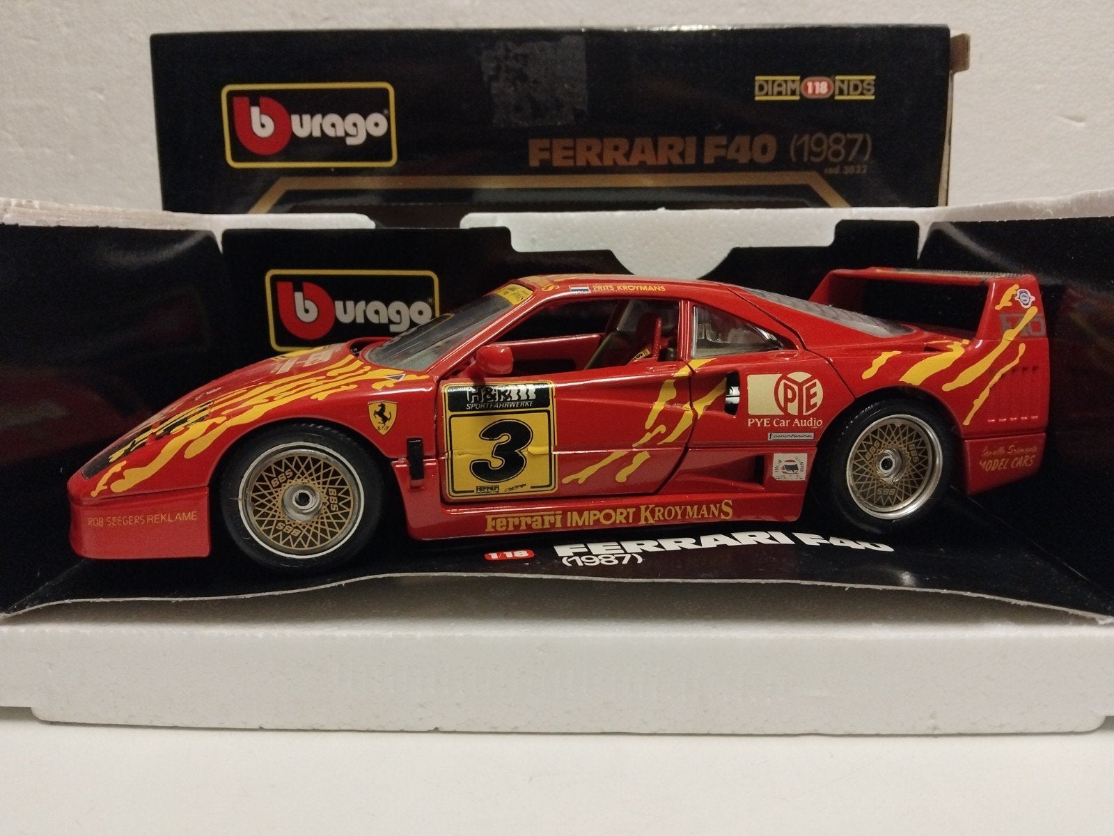 Kroymans Ferrari F40 Import Kroymans Bburago Metal 1:18 KRD, Hobby en Vrije tijd, Modelauto's | 1:18, Ophalen of Verzenden, Gebruikt