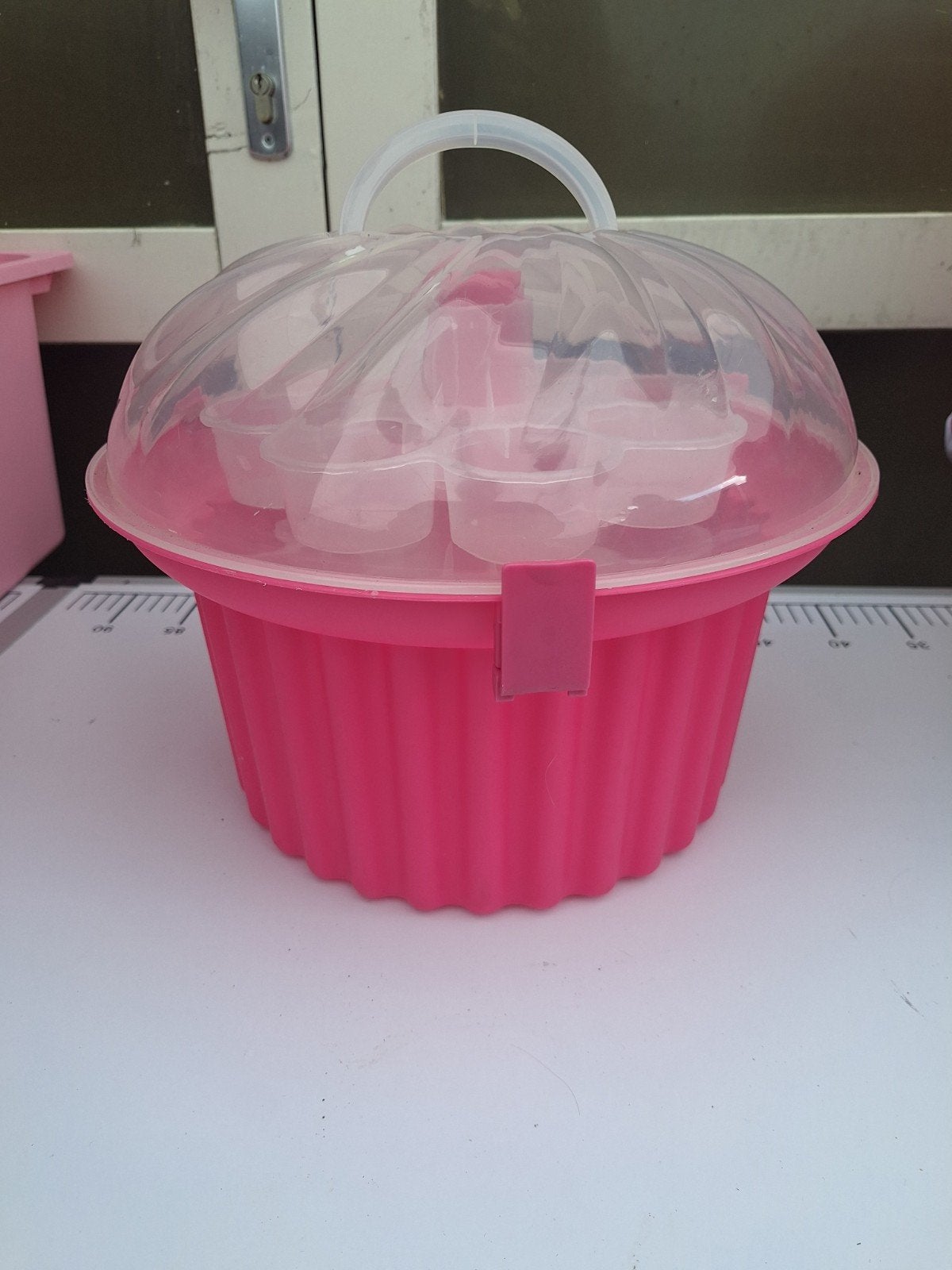 bewaarbak voor 24 cupcakes, Verzenden, Gebruikt, Cupcakes