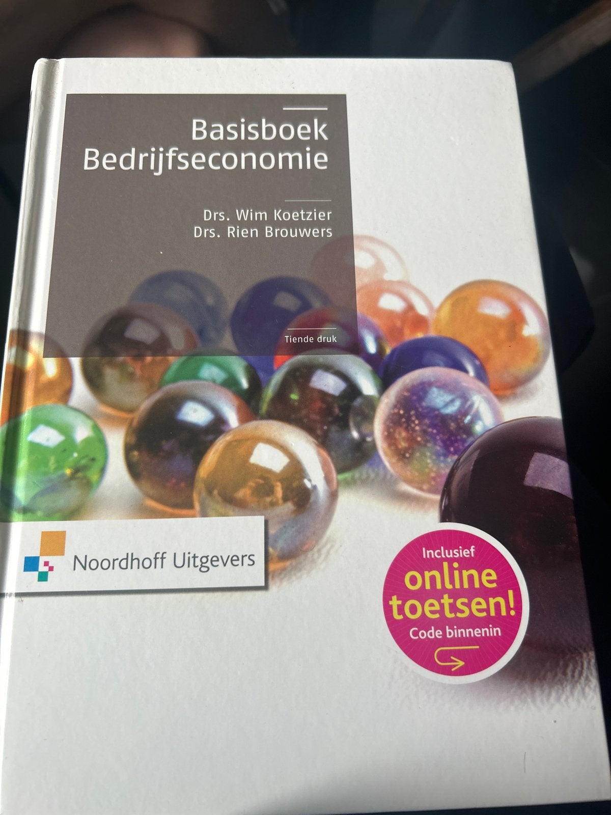 Basisboek Bedrijfseconomie - Drs. Wim Koetzier & Drs. Rien B, Ophalen of Verzenden, Gamma, Zo goed als nieuw, HBO