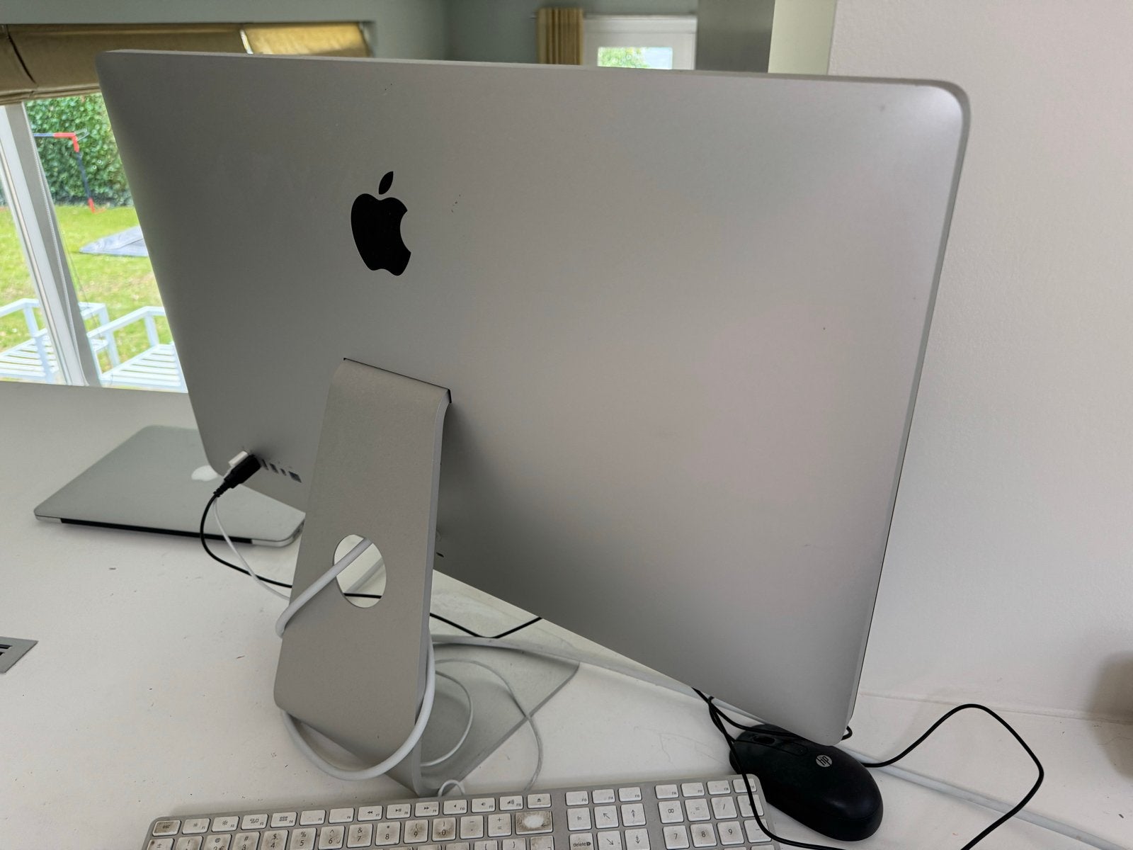 Apple Thunderbolt Display, Computers en Software, Monitoren, Ophalen, Gebruikt, IPS, Quad HD (2K)