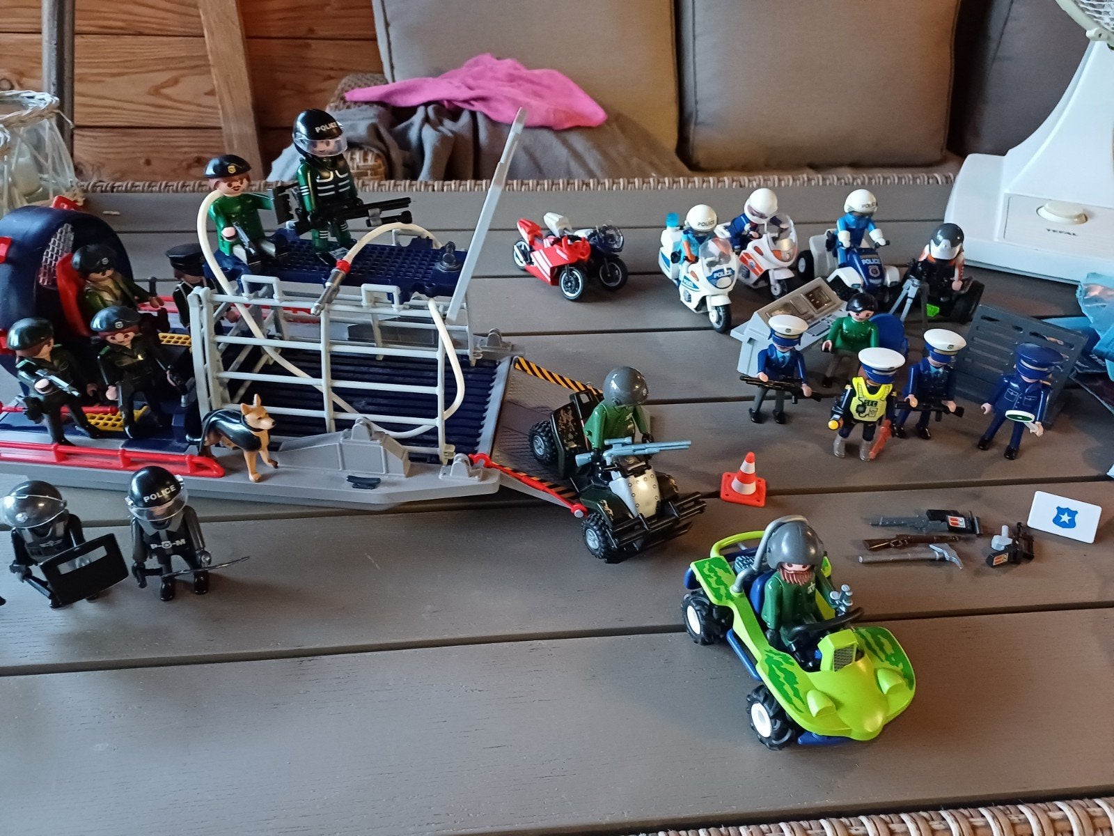 Playmobil arrestatieteam. Politie, soldaten, wapens, Ophalen of Verzenden