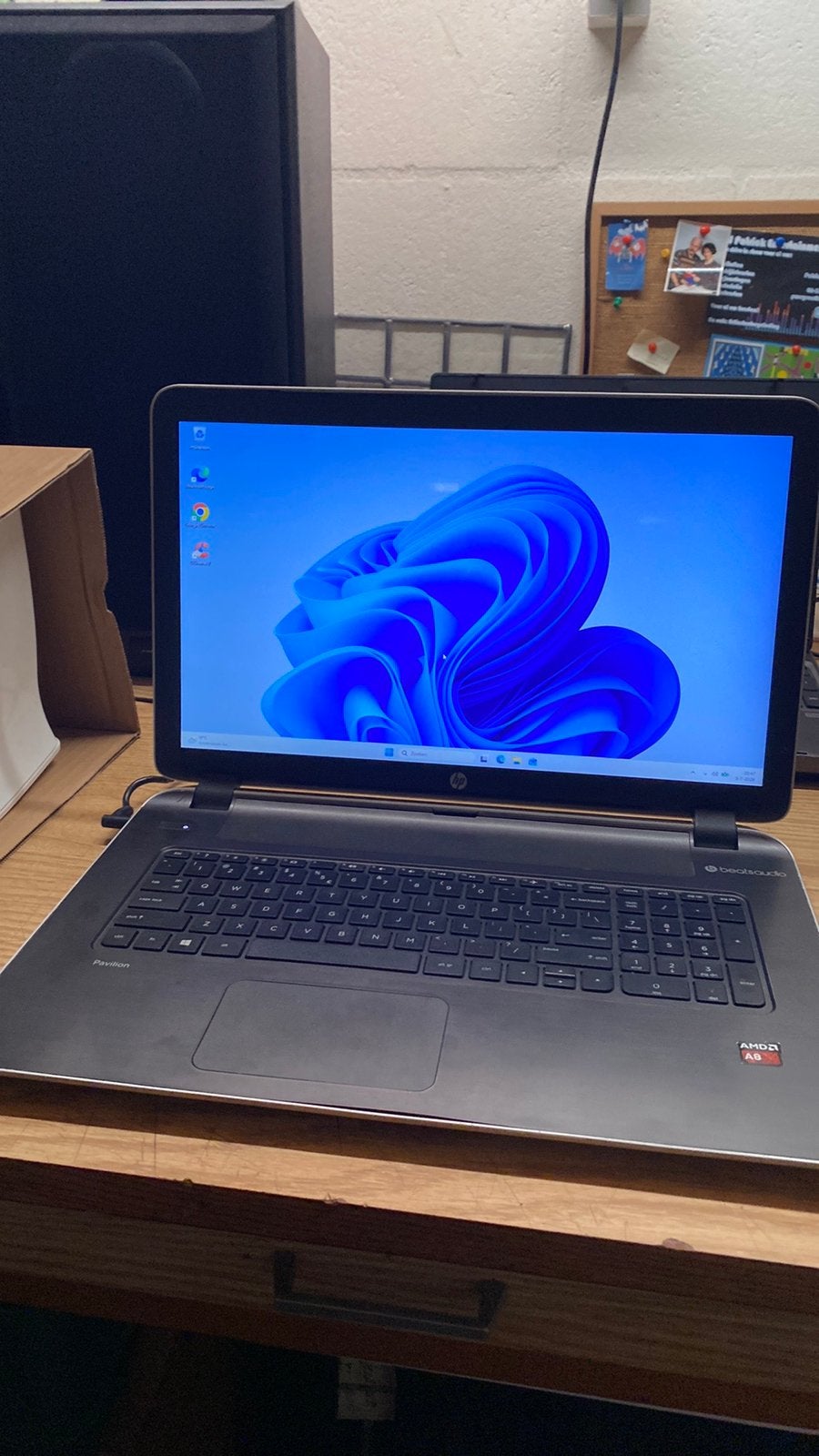 Uitstekende 17 inch HP i5 laptop Windows 11 + HDMI + Adapter, 15 inch, Ophalen of Verzenden, Zo goed als nieuw, SSD