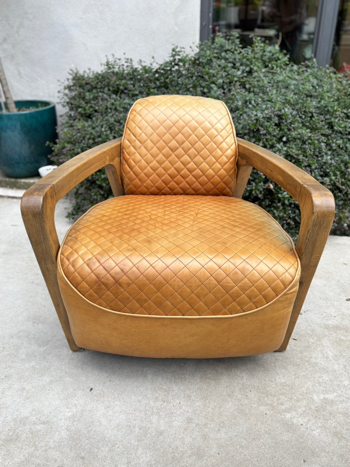 Wildcat fauteuil - merk Timothy Oulton, Huis en Inrichting, Ophalen, Gebruikt, Engeland, Minder dan 75 cm