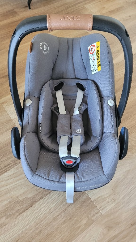 Maxi Cosi Joolz Pebble pro autostoel, Ophalen, Autogordel, Zo goed als nieuw, 0 t/m 13 kg