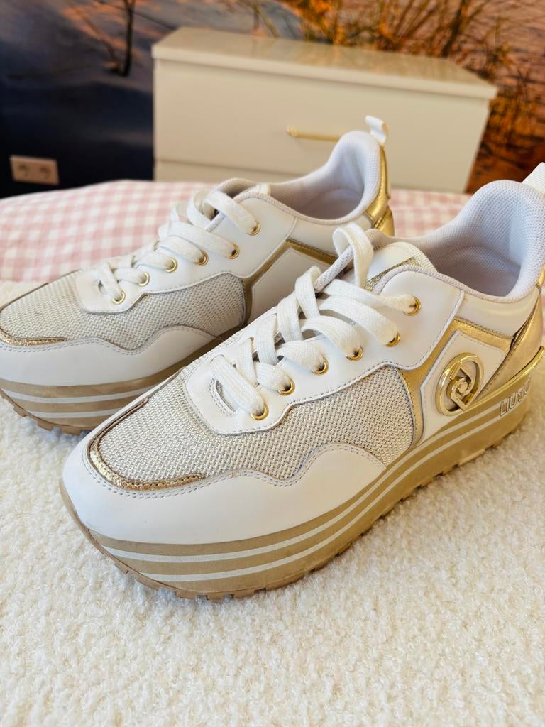 Liu Jo sneakers wit/goud - 39, Ophalen of Verzenden, Zo goed als nieuw, Wit, Sneakers of Gympen
