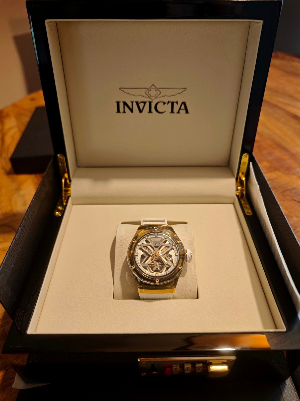 Invicta Celestial - Model 70113 - Nieuw en nooit gedragen, Kunststof, Polshorloge, Overige materialen, Nieuw