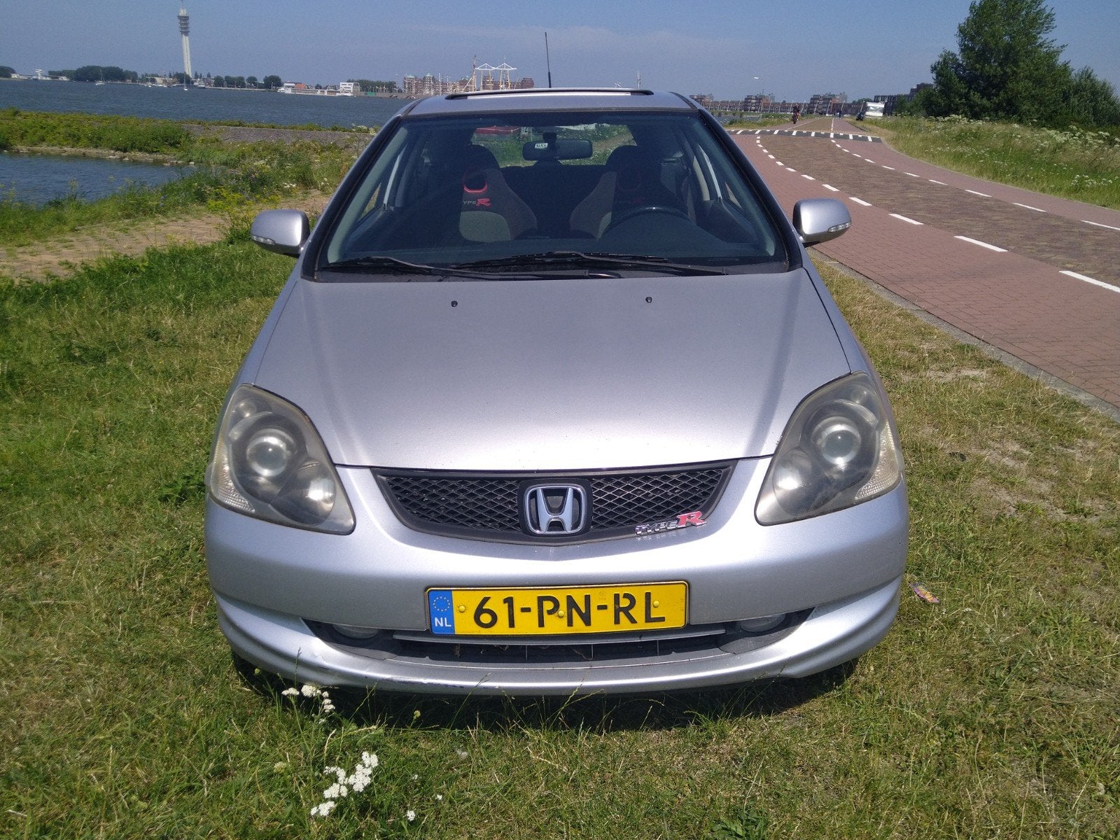Snelle Honda Civic 1.6 I ES 2004 Grijs, Voorwielaandrijving, 15 km/l, 4 cilinders, 1590 cc