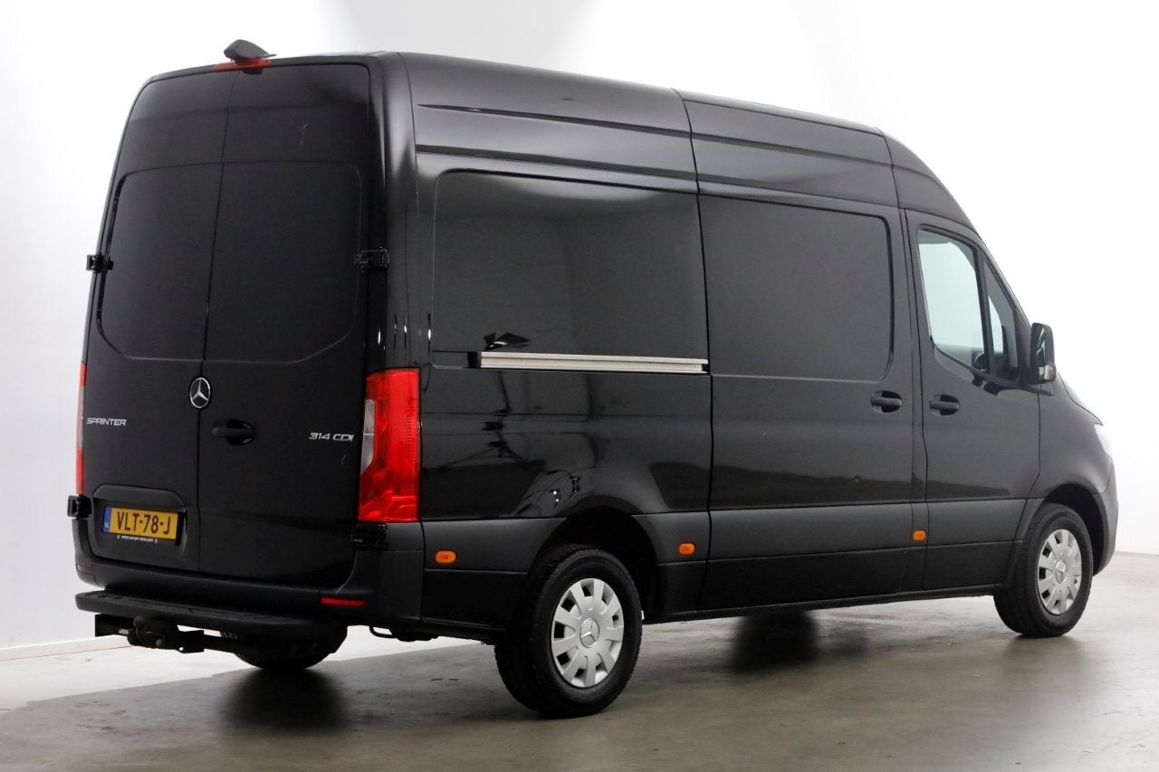 Mercedes-Benz Sprinter 314 CDI 143pk RWD L2H2 Navi/Camera/Tr, 13 km/l, Achterwielaandrijving, Gebruikt, Euro 6