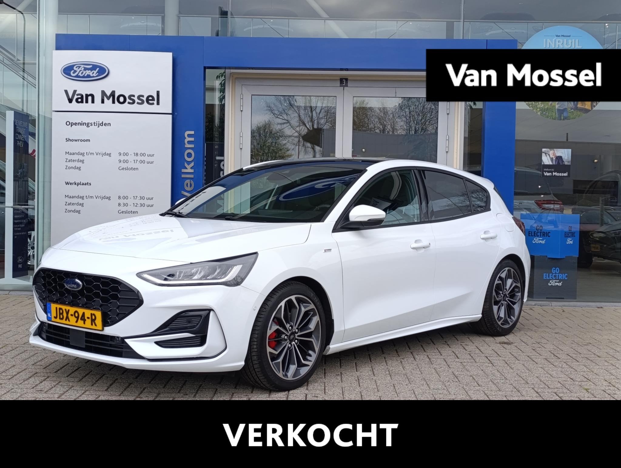 Ford Focus 1.0 EcoBoost Hybrid ST Line X Panorama dak| Leder, Auto's, 12 maanden, 125 pk, Gebruikt, Euro 6