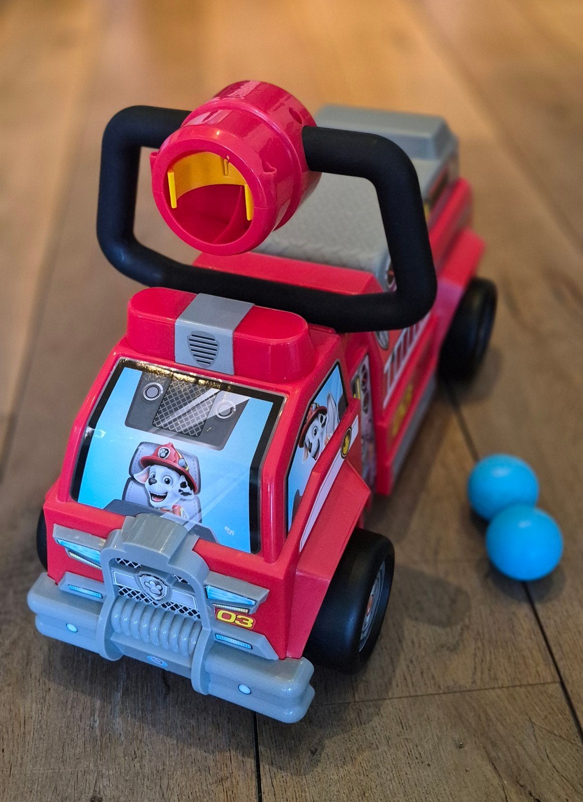 Paw patrol loopauto, Ophalen