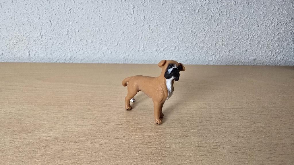 Schleich hond model 16390 (boxer), Ophalen of Verzenden, Zo goed als nieuw