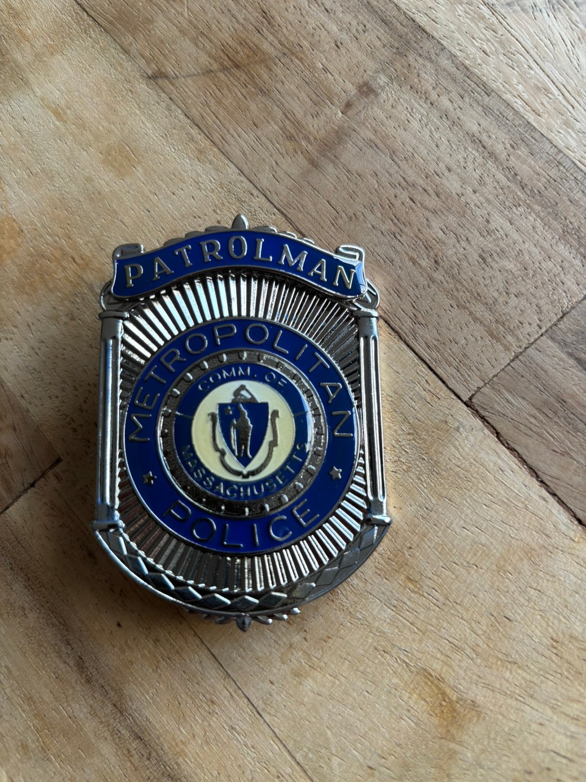Metropolitan Police Patrolman Massachusetts badge, Verzenden, Overige soorten, Amerika, Embleem of Badge