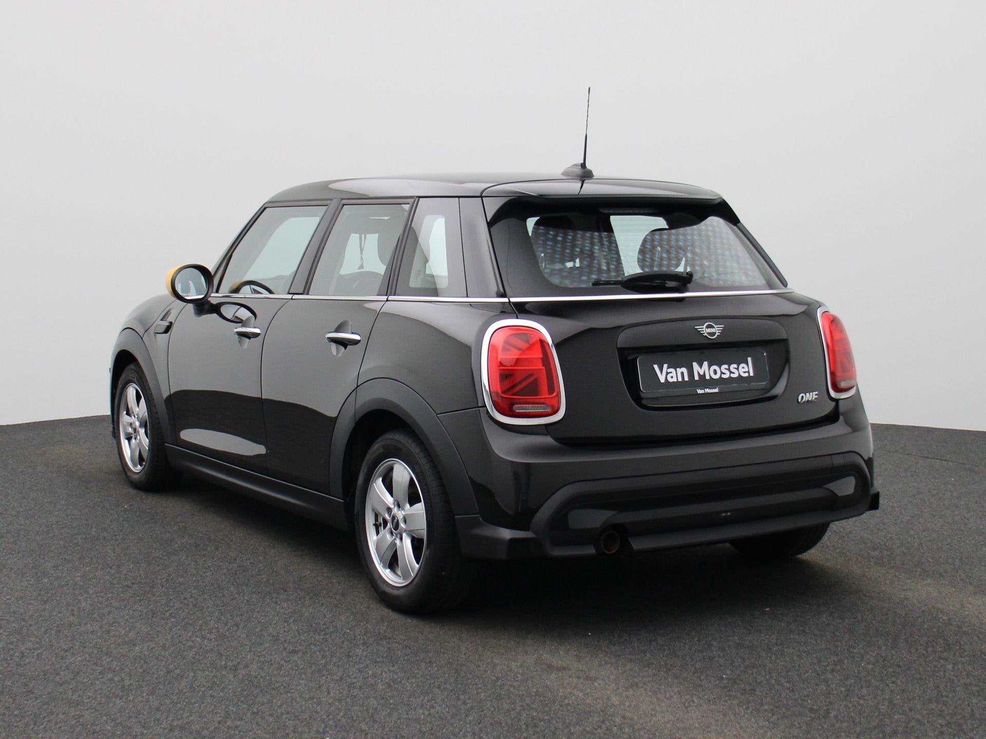MINI 5-Deurs 1.5 One Essential, Auto's, Voorwielaandrijving, 12 maanden, Stof, Gebruikt