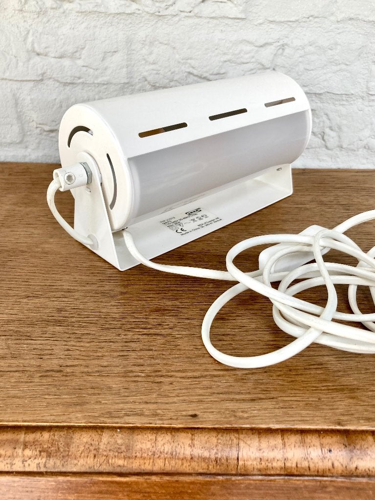 Ikea Zweden: witte wandlamp/bedlampje, type Smyg V1013. Zgan, Bedlamp, IKEA, Ophalen of Verzenden, Zo goed als nieuw