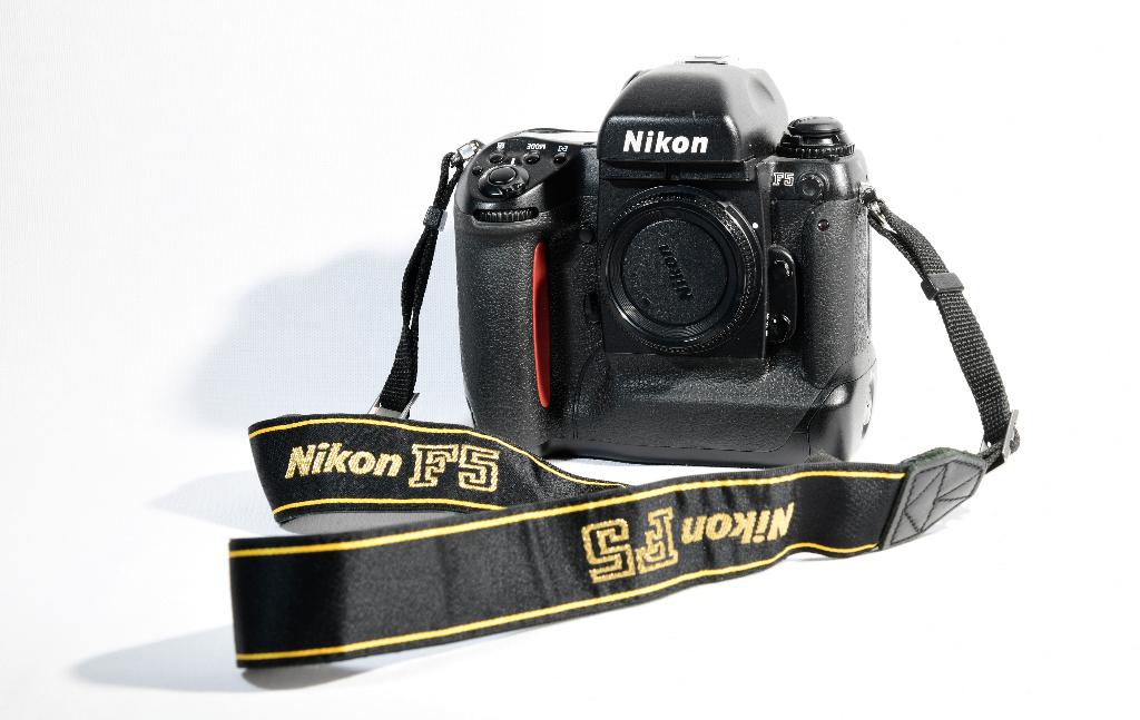 Nikon F5, Ophalen of Verzenden, Gebruikt, Spiegelreflex, Nikon