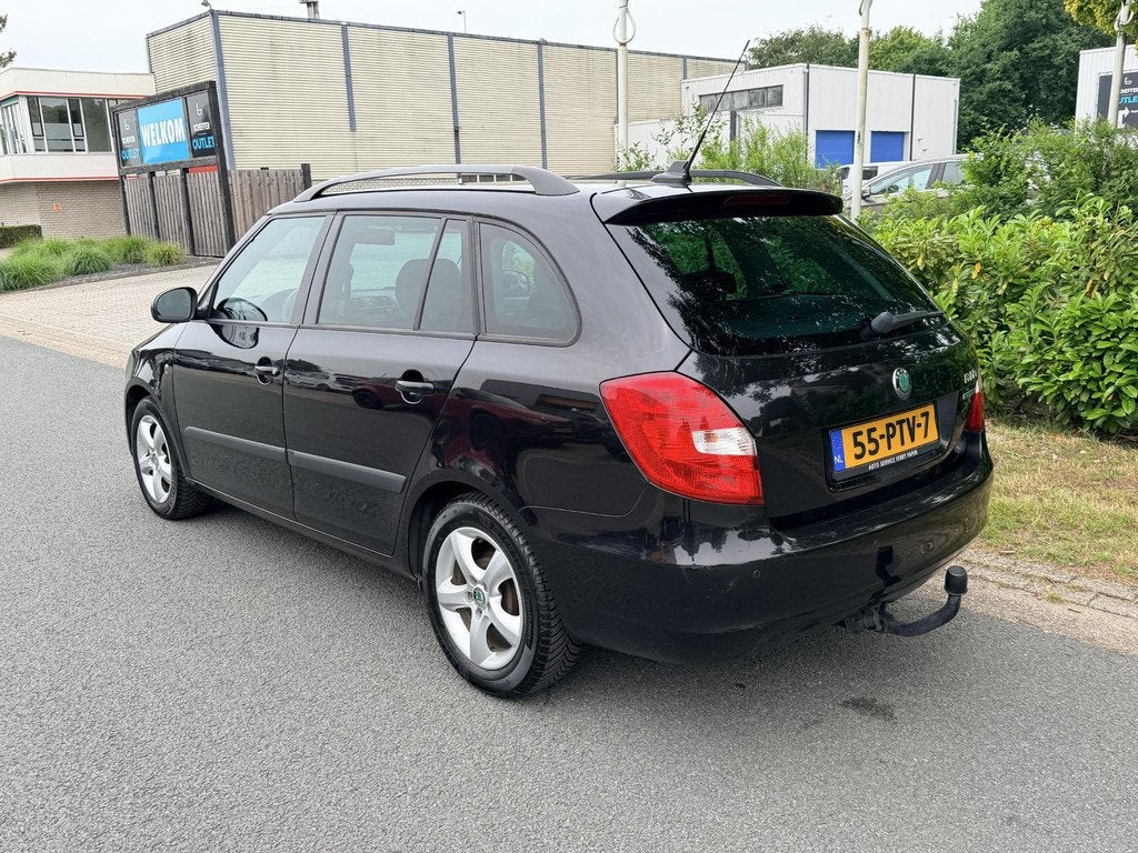 Skoda Fabia Combi 1.2 TDI Greenline 75PK•Airco•Cruise, Voorwielaandrijving, Euro 5, Zwart, 1199 cc