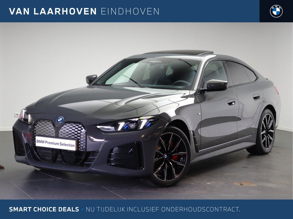 BMW i4 eDrive35 Gran Coupé M Sport / Schuif-kanteldak / Ada, Auto's, BMW, Achterwielaandrijving, Zwart, Met garantie (alle), 435 min